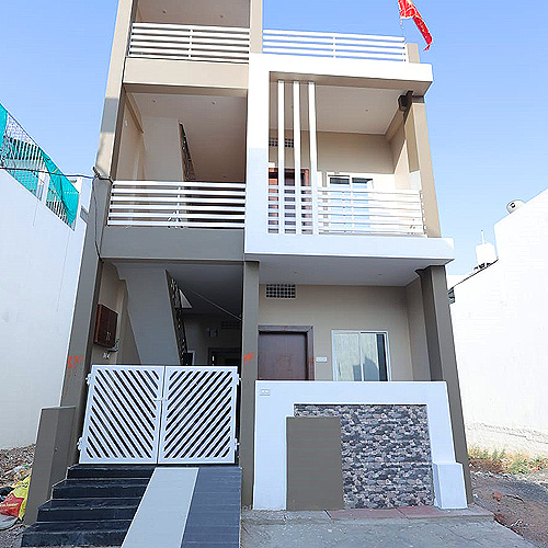 Sandhya Shri Sandhya Shri